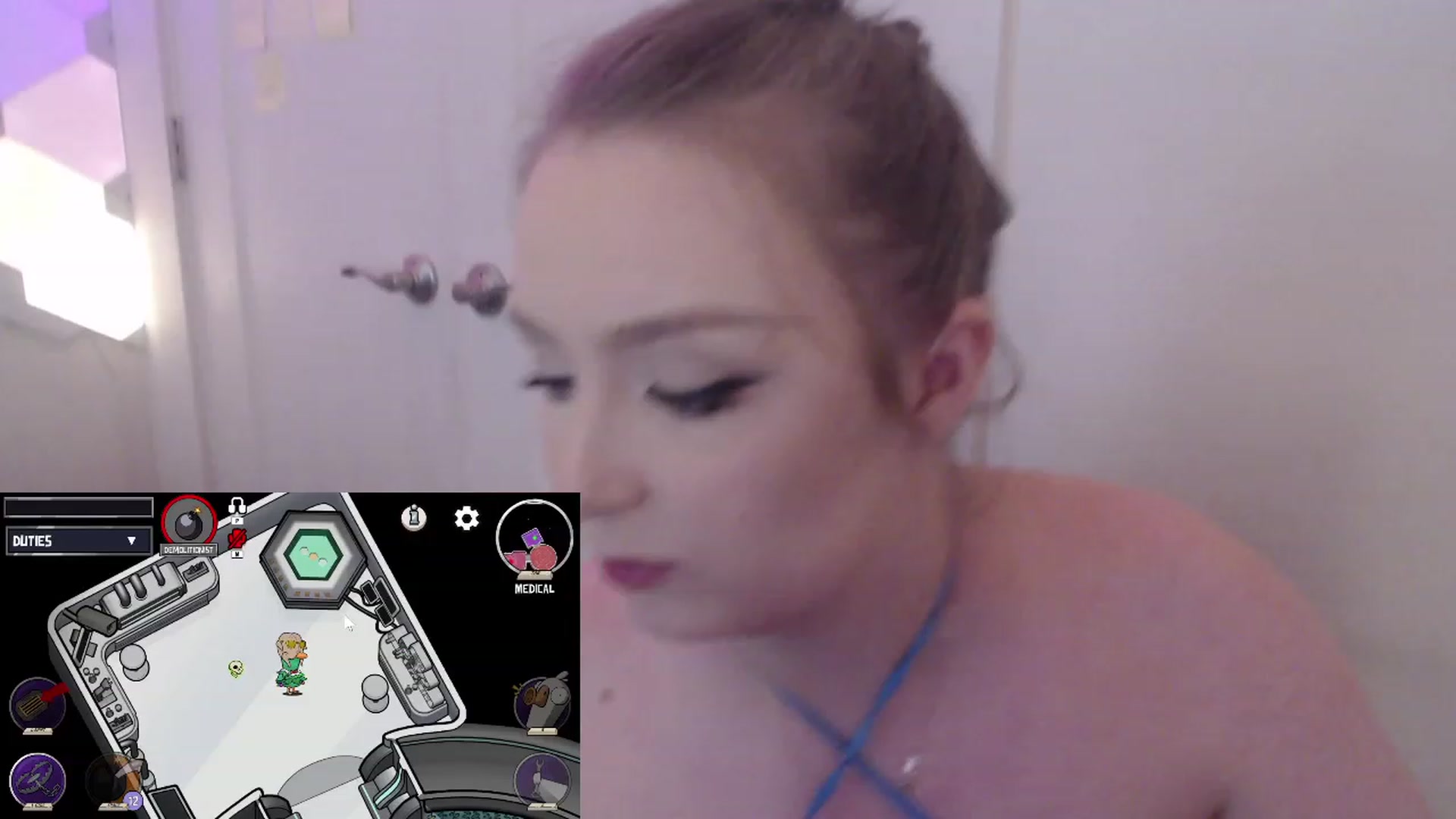 Gallery image thumbnail from LibbyxDoe's myfreecams stream on, 06/17/2023, 09:17 image 12 of 20