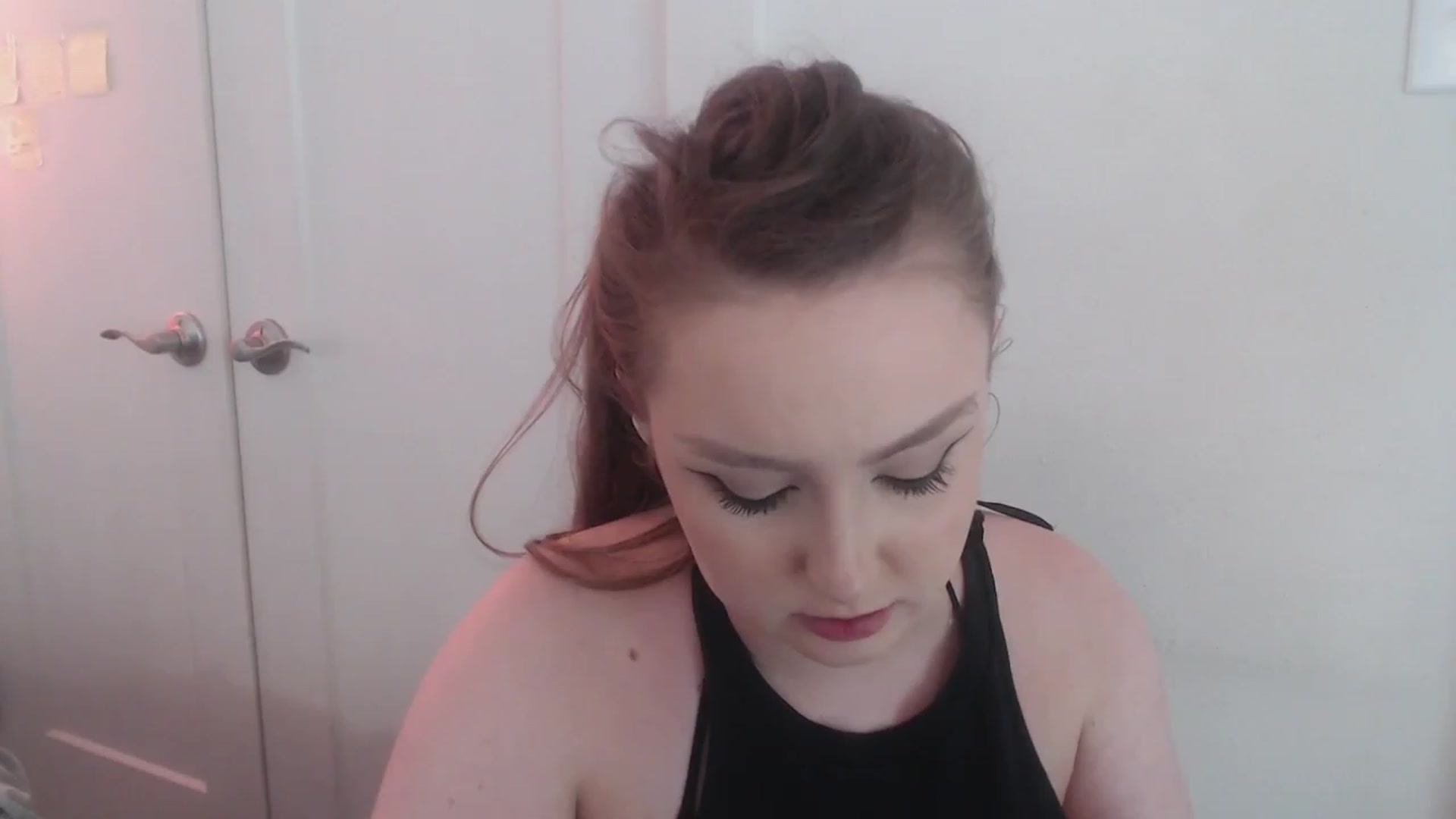 Gallery image thumbnail from LibbyxDoe's myfreecams stream on, 06/18/2023, 15:47 image 18 of 20