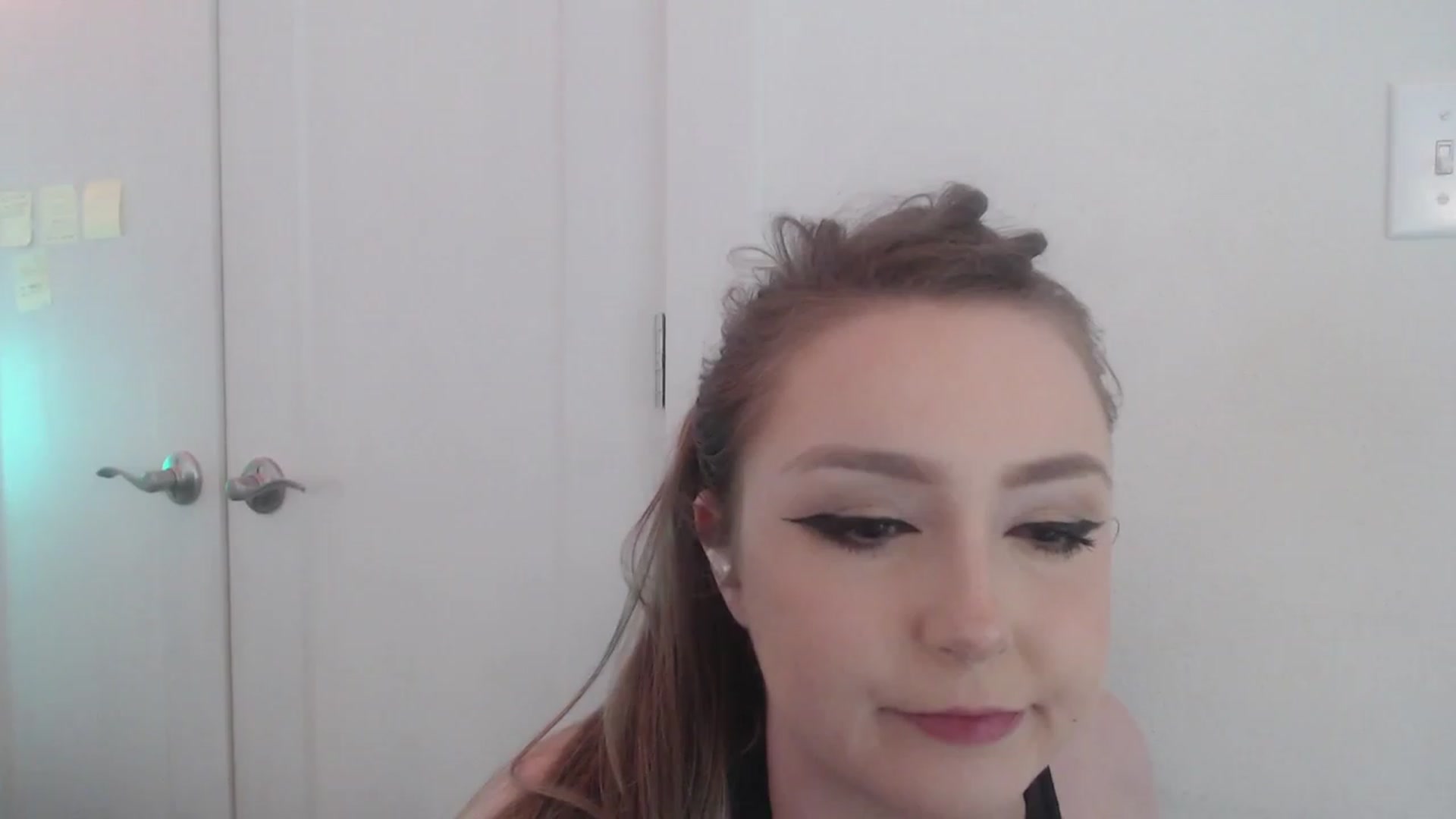 Gallery image thumbnail from LibbyxDoe's myfreecams stream on, 06/18/2023, 15:47 image 16 of 20