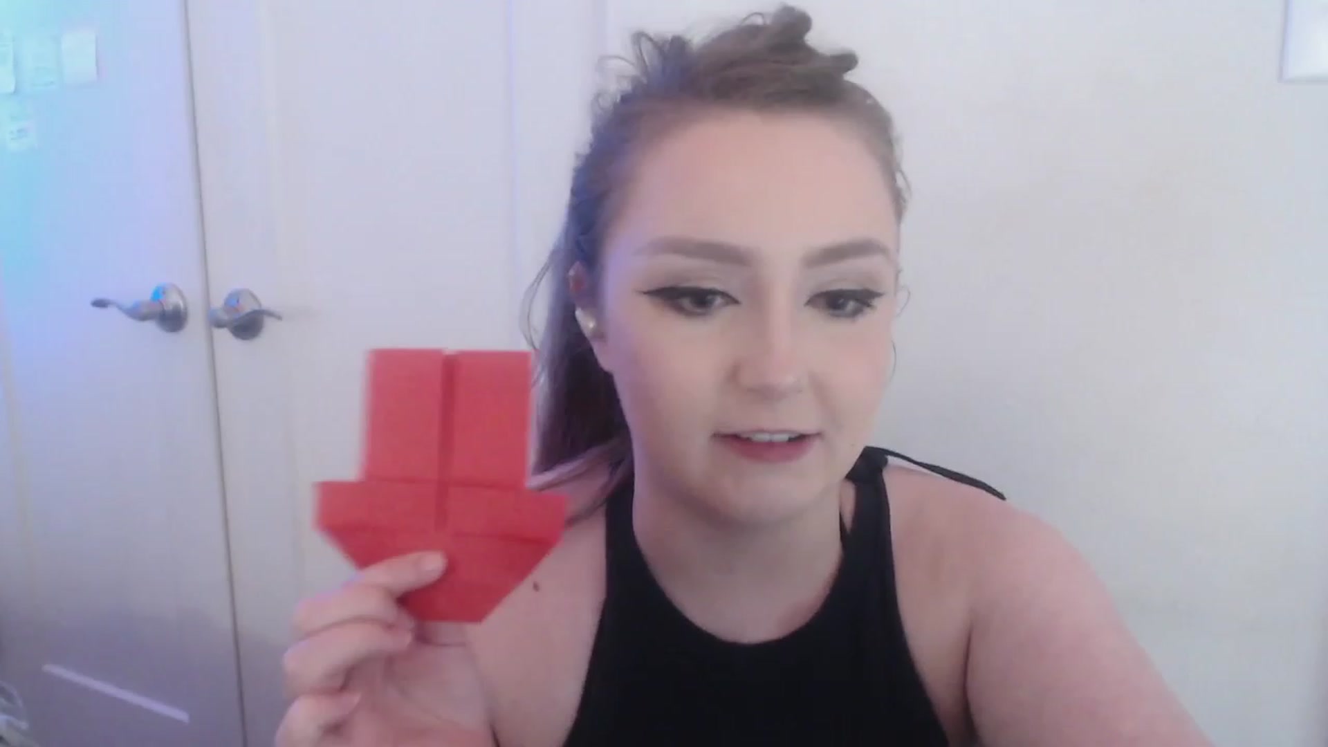 Gallery image thumbnail from LibbyxDoe's myfreecams stream on, 06/18/2023, 15:47 image 19 of 20