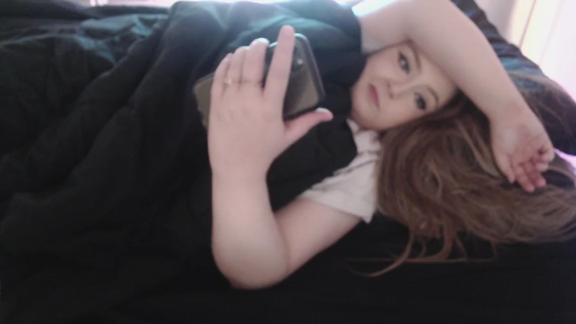 Gallery image thumbnail from LibbyxDoe's myfreecams stream on, 06/30/2023, 18:58 image 14 of 20