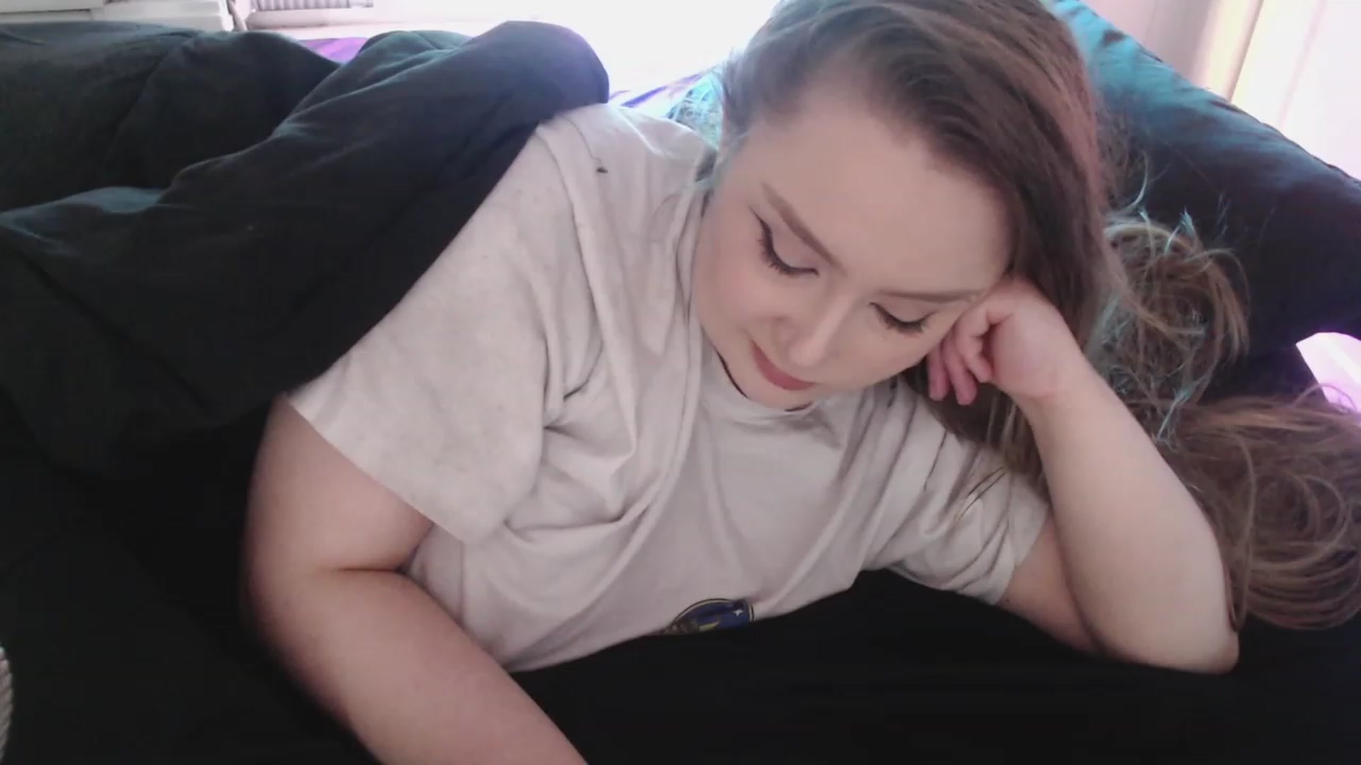 Gallery image thumbnail from LibbyxDoe's myfreecams stream on, 06/30/2023, 18:58 image 9 of 20