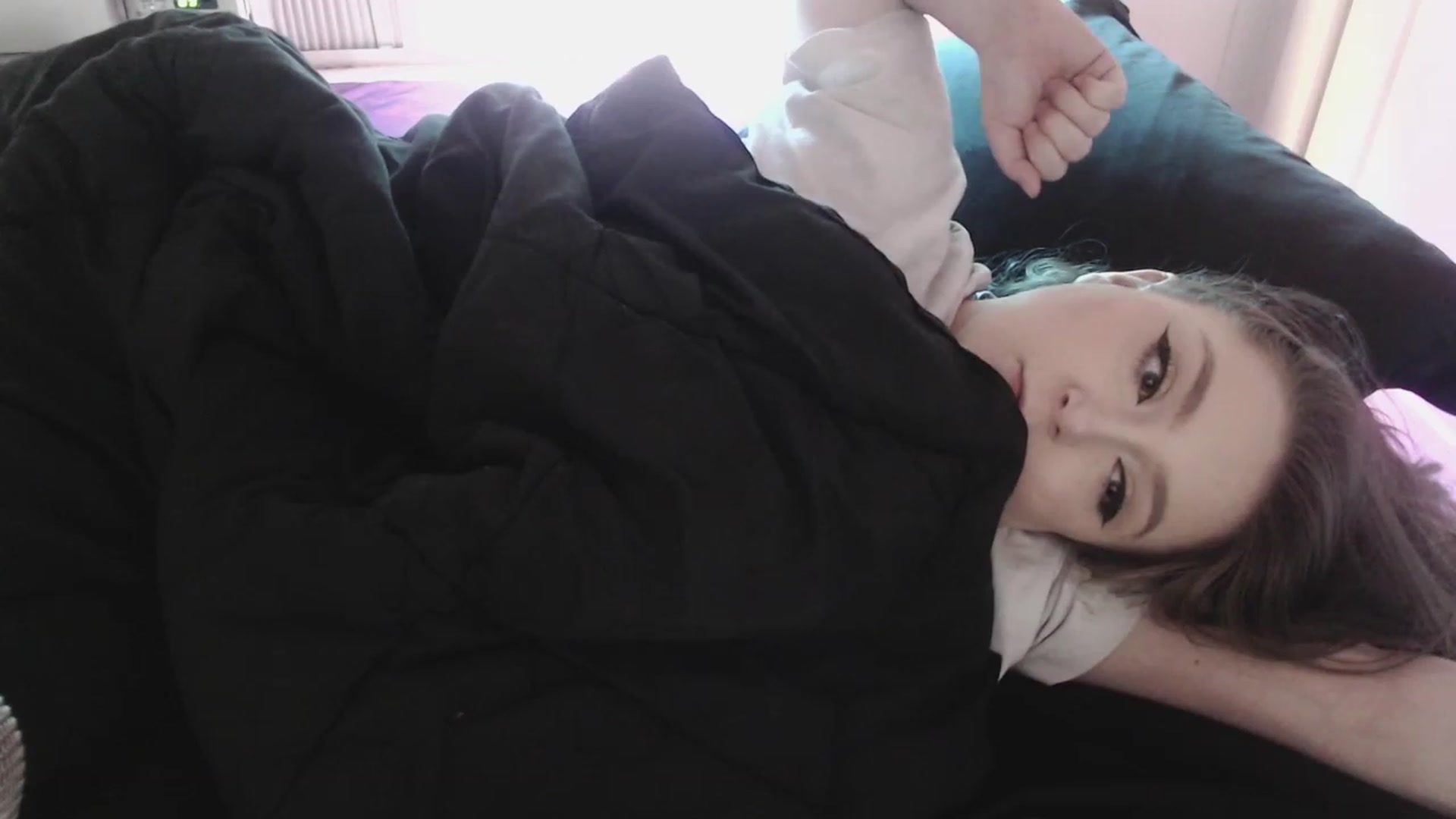 Gallery image thumbnail from LibbyxDoe's myfreecams stream on, 06/30/2023, 18:58 image 5 of 20