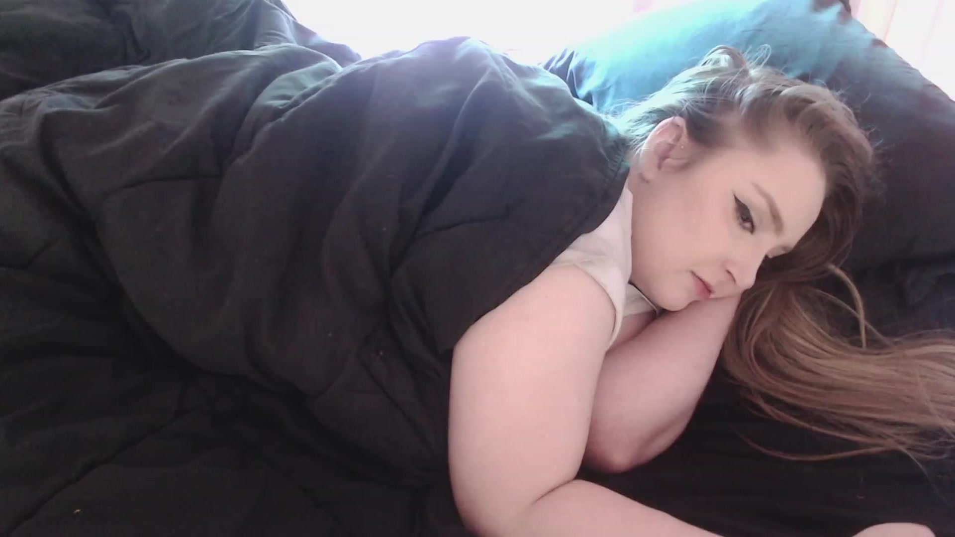 Gallery image thumbnail from LibbyxDoe's myfreecams stream on, 06/30/2023, 20:02 image 13 of 20
