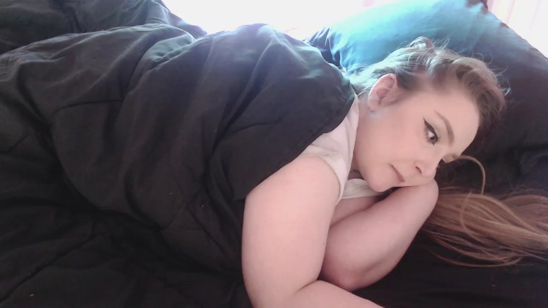 Gallery image thumbnail from LibbyxDoe's myfreecams stream on, 06/30/2023, 20:02 image 15 of 20