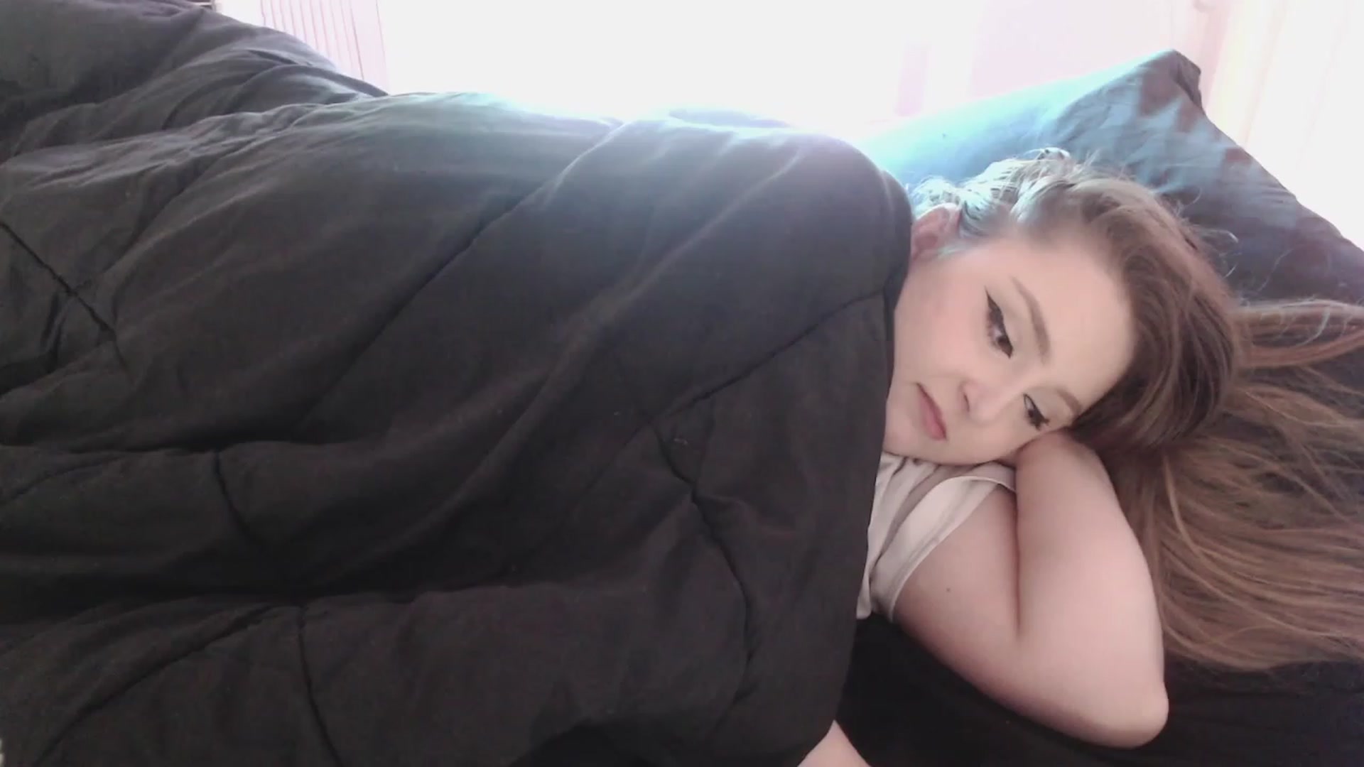Gallery image thumbnail from LibbyxDoe's myfreecams stream on, 06/30/2023, 20:02 image 8 of 20