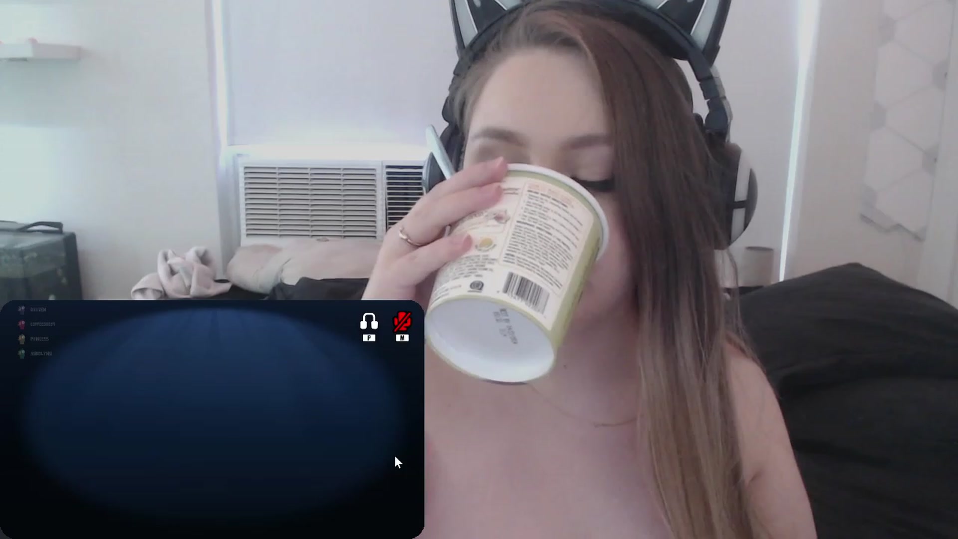 Gallery image thumbnail from LibbyxDoe's myfreecams stream on, 07/12/2023, 17:54 image 14 of 20