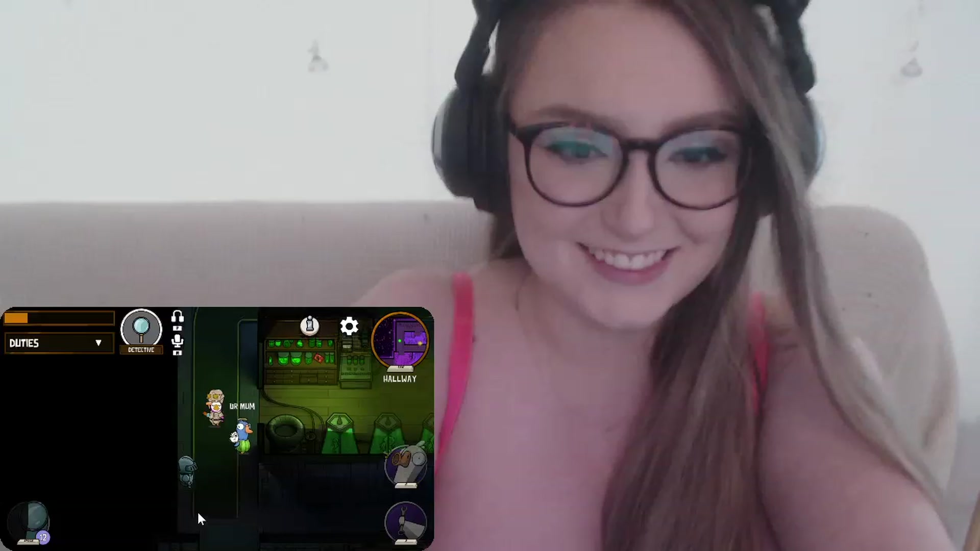 Gallery image thumbnail from LibbyxDoe's myfreecams stream on, 07/16/2023, 09:17 image 10 of 20