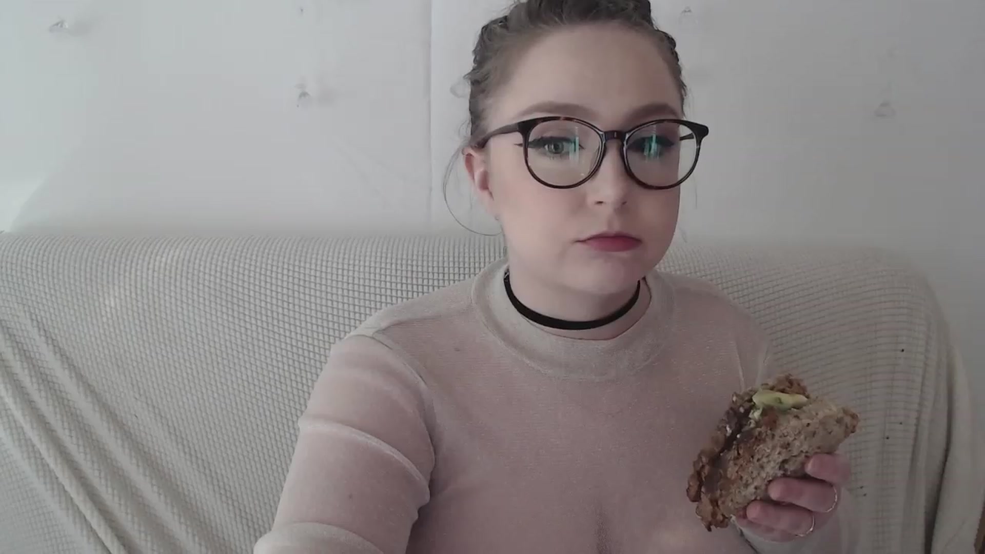 Gallery image thumbnail from LibbyxDoe's myfreecams stream on, 07/26/2023, 14:07 image 14 of 20