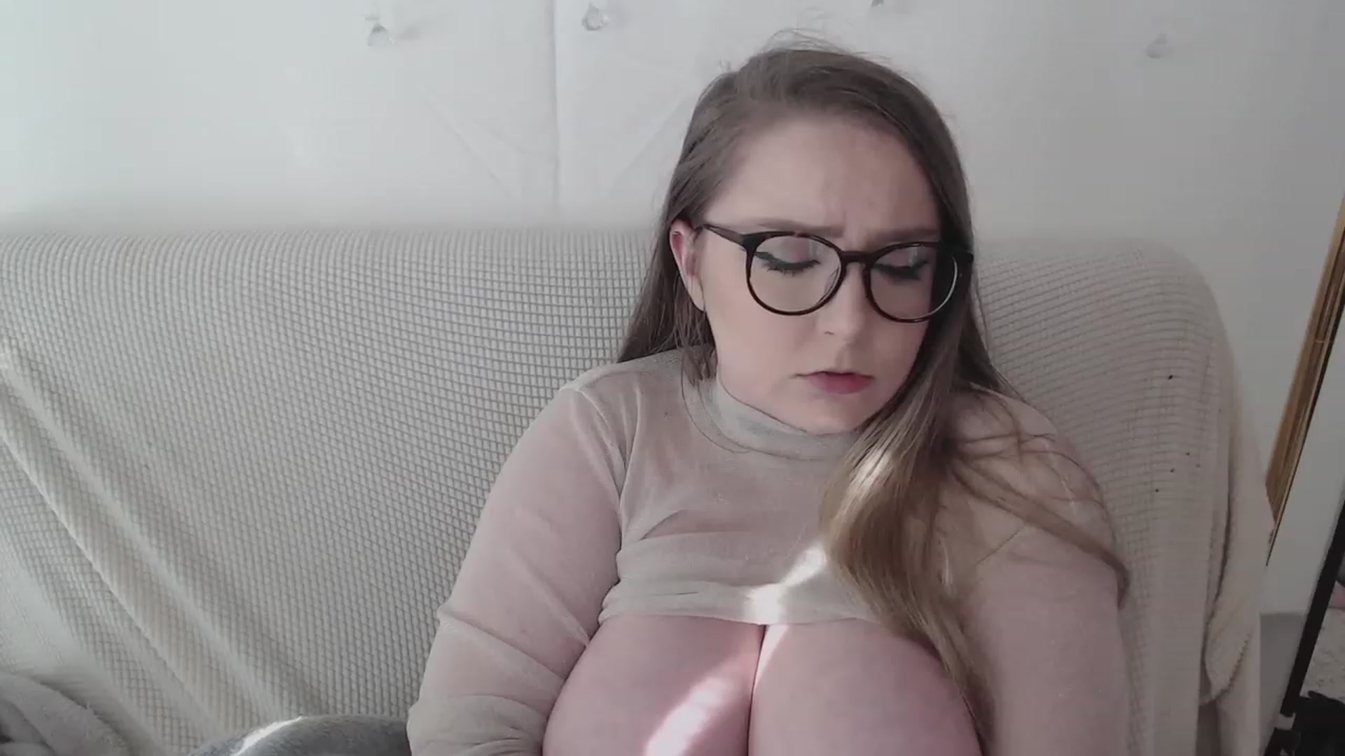 Gallery image thumbnail from LibbyxDoe's myfreecams stream on, 07/26/2023, 14:07 image 7 of 20