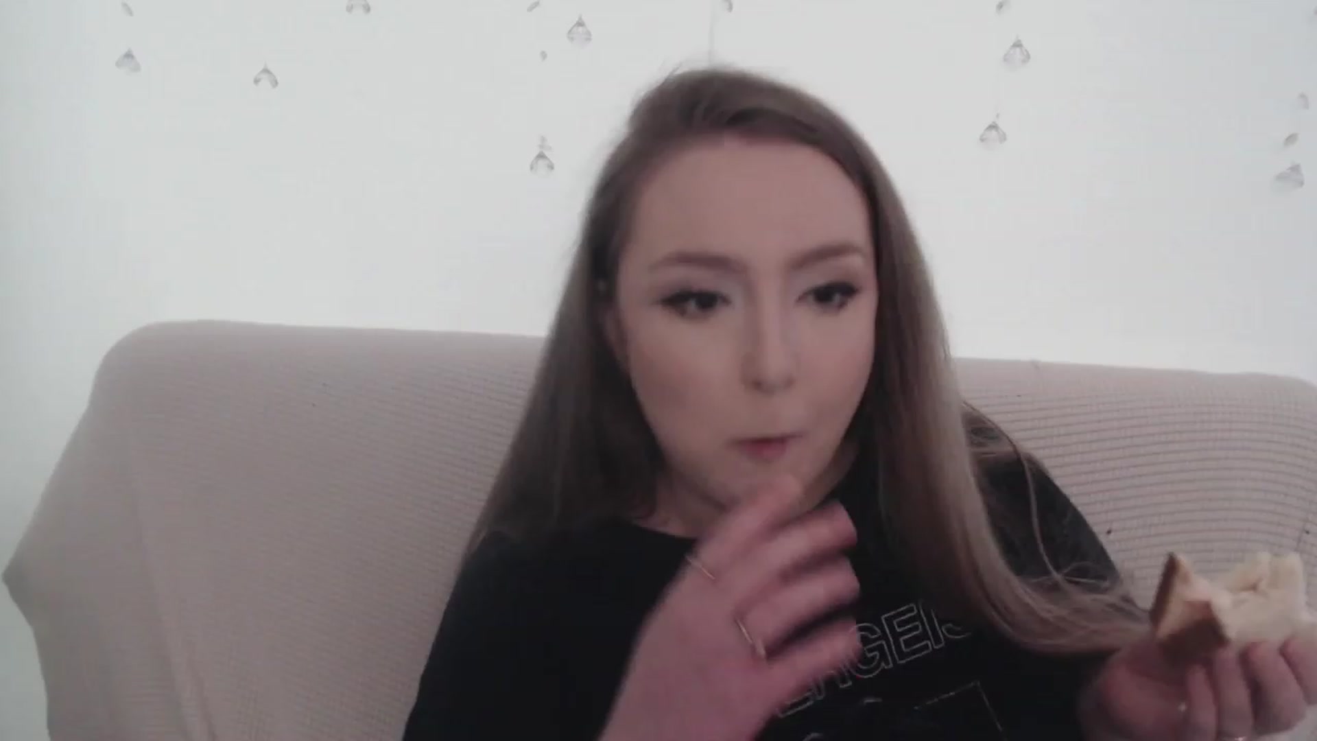 Gallery image thumbnail from LibbyxDoe's myfreecams stream on, 08/08/2023, 10:15 image 20 of 20