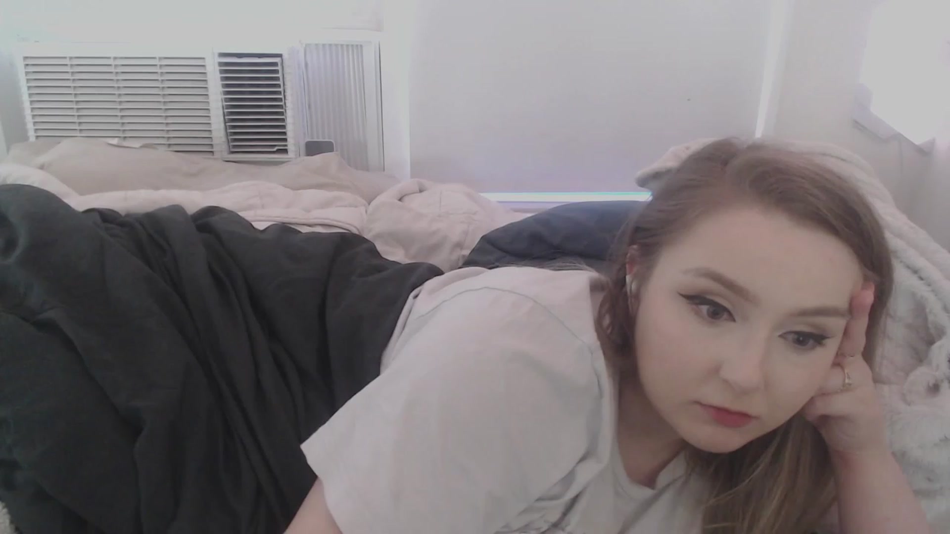 Gallery image thumbnail from LibbyxDoe's myfreecams stream on, 08/30/2023, 14:14 image 15 of 20
