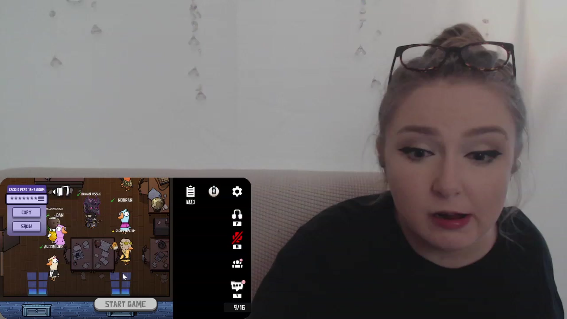 Gallery image thumbnail from LibbyxDoe's myfreecams stream on, 10/04/2023, 14:08 image 6 of 20