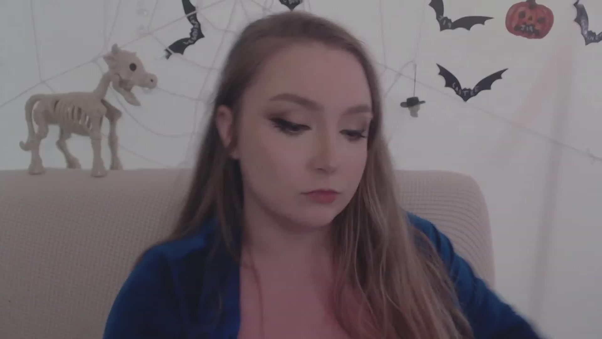 Gallery image thumbnail from LibbyxDoe's myfreecams stream on, 10/31/2023, 10:24 image 19 of 20