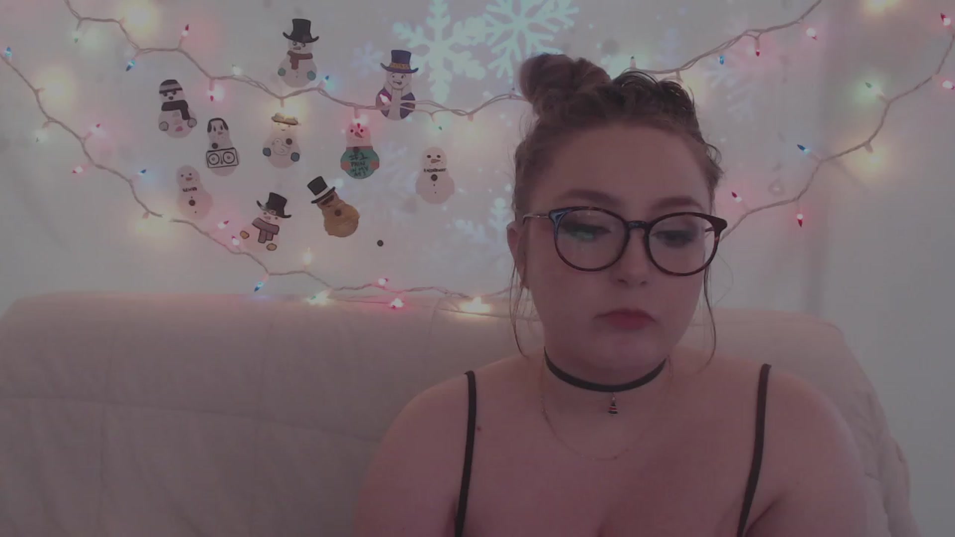 Gallery image thumbnail from LibbyxDoe's myfreecams stream on, 12/22/2023, 08:49 image 10 of 20