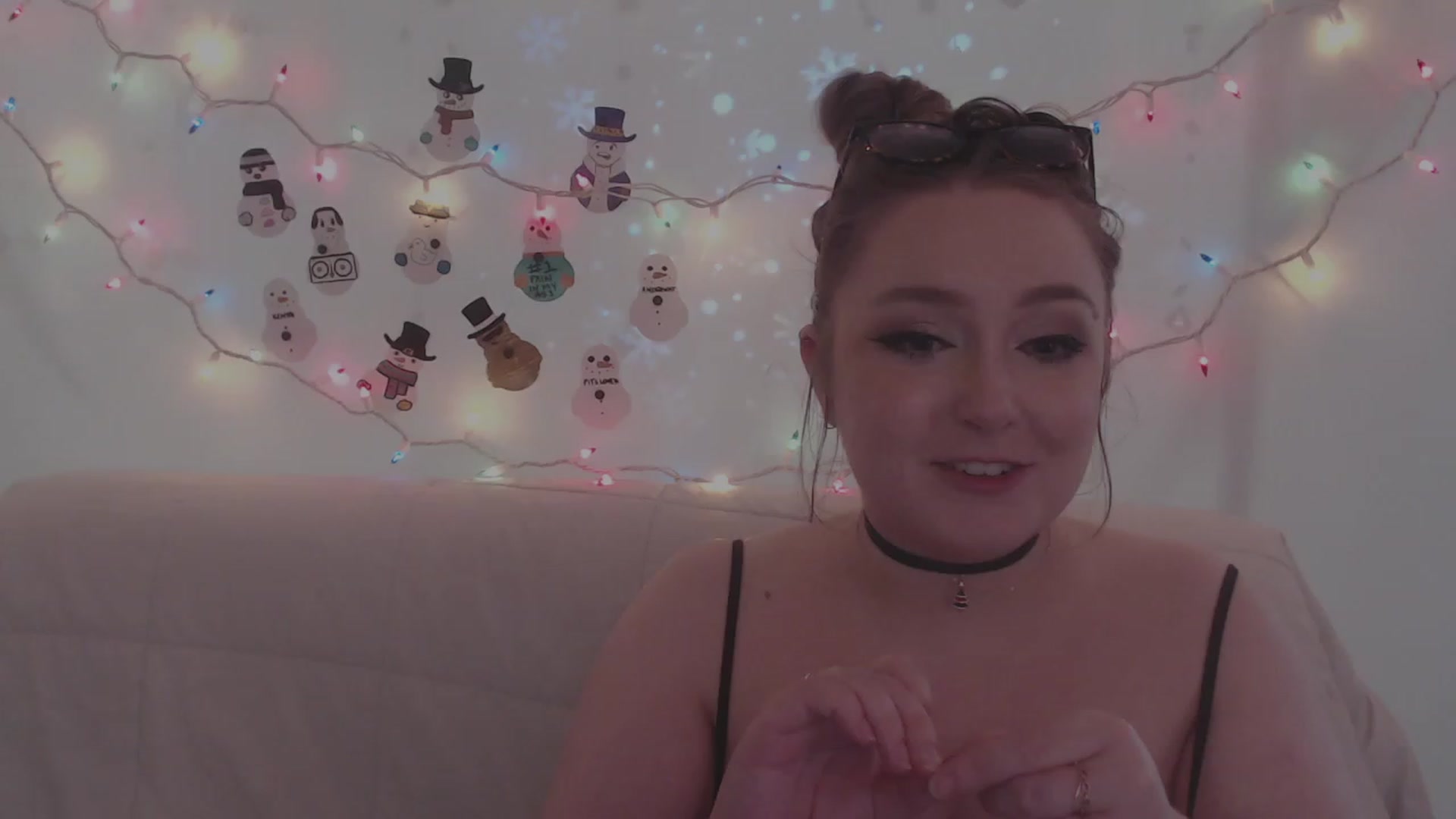 Gallery image thumbnail from LibbyxDoe's myfreecams stream on, 12/22/2023, 08:49 image 17 of 20