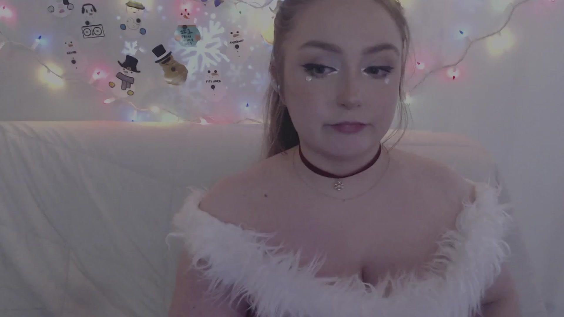 Gallery image thumbnail from LibbyxDoe's myfreecams stream on, 12/25/2023, 10:38 image 20 of 20