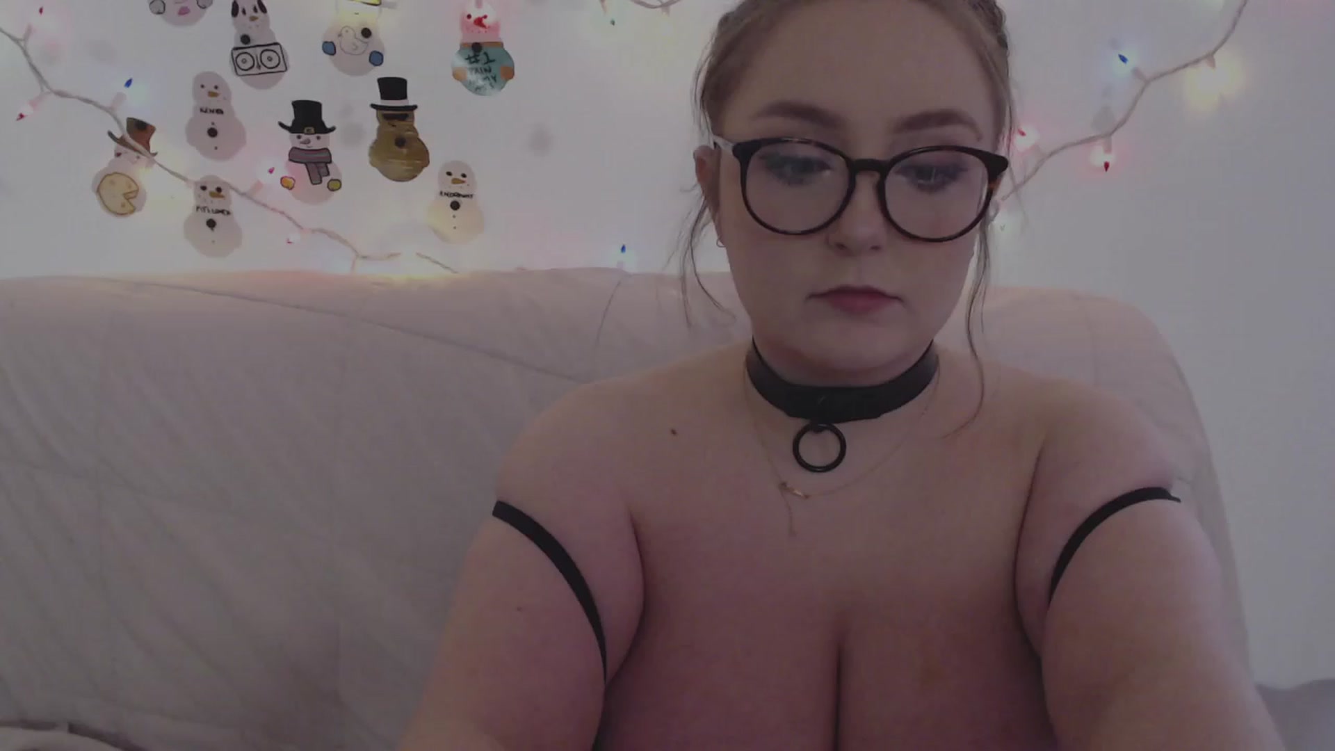 Gallery image thumbnail from LibbyxDoe's myfreecams stream on, 12/30/2023, 10:50 image 6 of 20