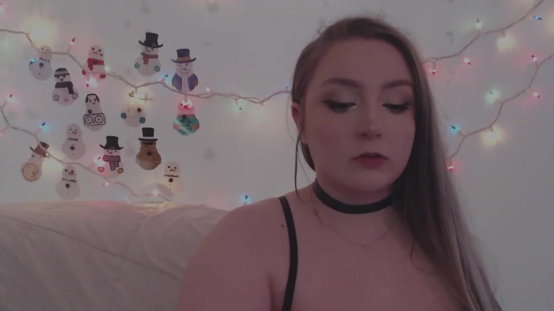 Gallery image thumbnail from LibbyxDoe's myfreecams stream on, 12/31/2023, 12:25 image 14 of 20
