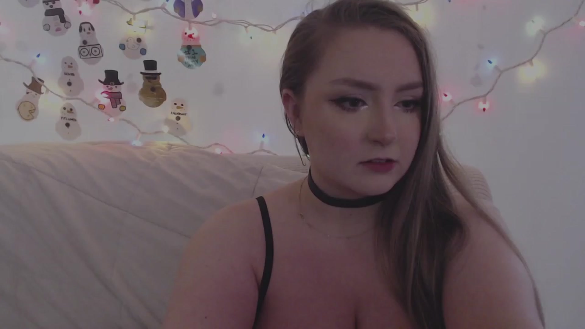 Gallery image thumbnail from LibbyxDoe's myfreecams stream on, 12/31/2023, 12:25 image 15 of 20