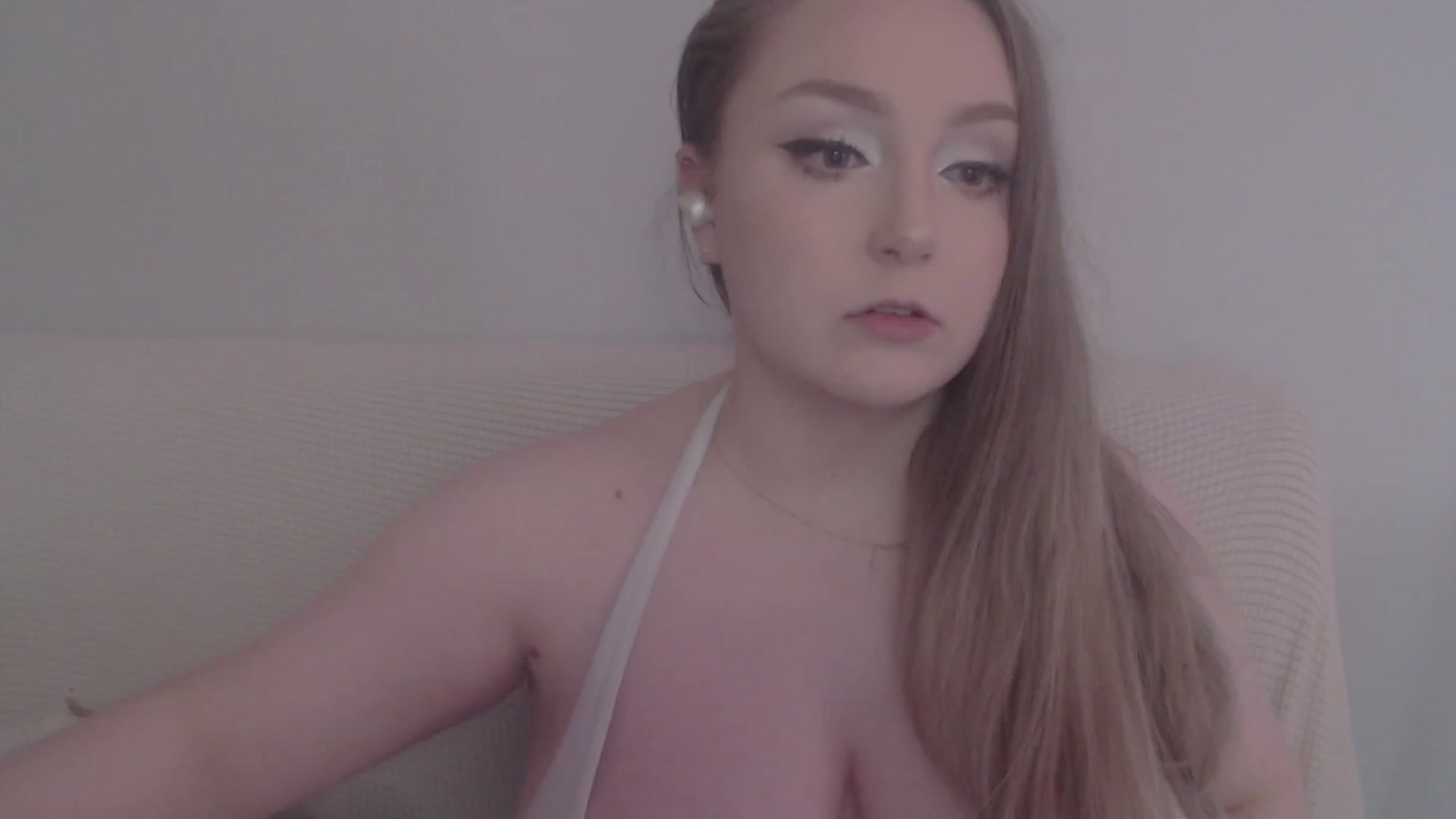 Gallery image thumbnail from LibbyxDoe's myfreecams stream on, 01/07/2024, 10:44 image 18 of 20