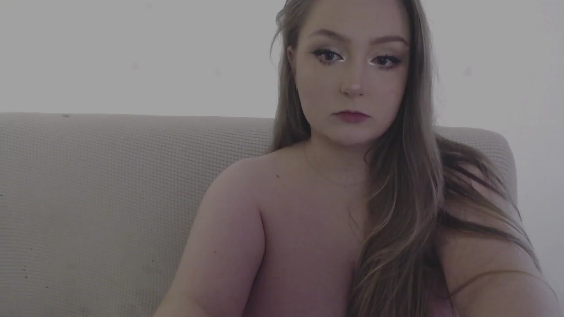 Gallery image thumbnail from LibbyxDoe's myfreecams stream on, 01/08/2024, 08:39 image 18 of 20