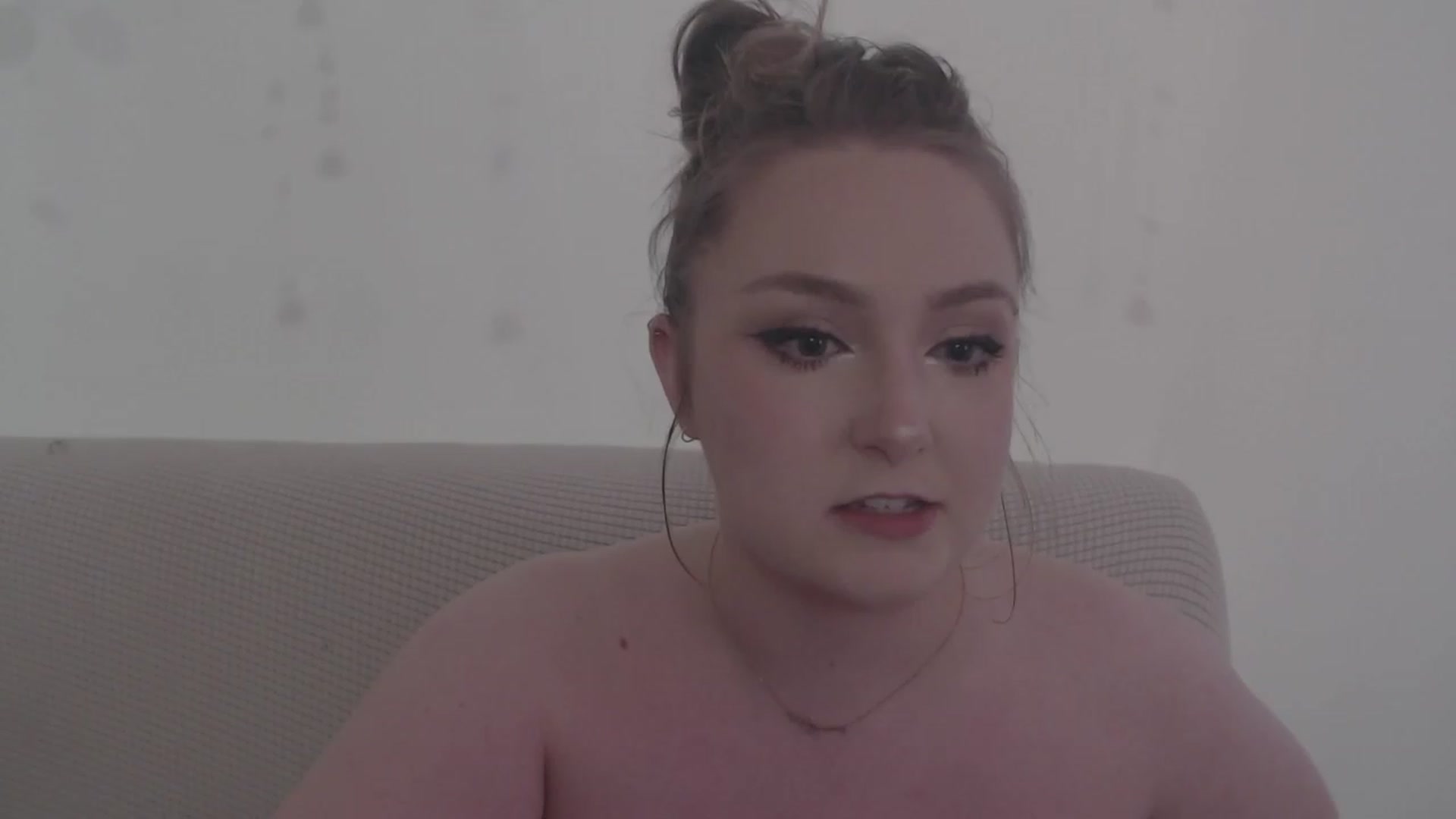 Gallery image thumbnail from LibbyxDoe's myfreecams stream on, 01/09/2024, 08:27 image 2 of 20