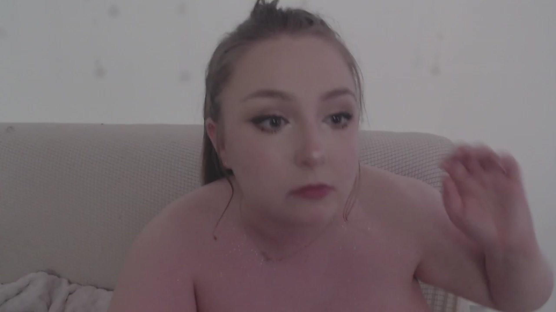 Gallery image thumbnail from LibbyxDoe's myfreecams stream on, 01/09/2024, 08:53 image 2 of 20