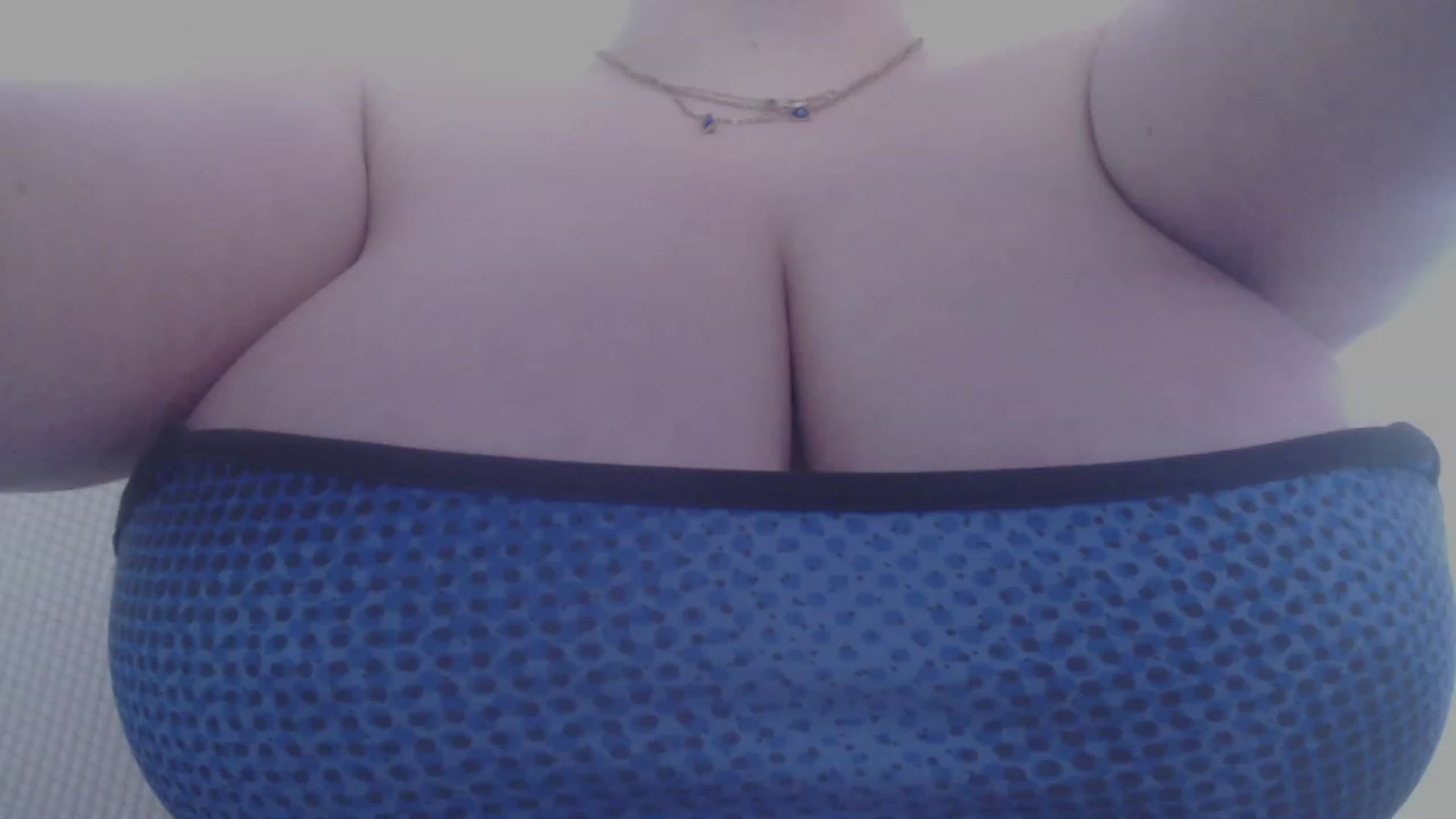 Gallery image thumbnail from LibbyxDoe's myfreecams stream on, 01/18/2024, 14:06 image 20 of 20