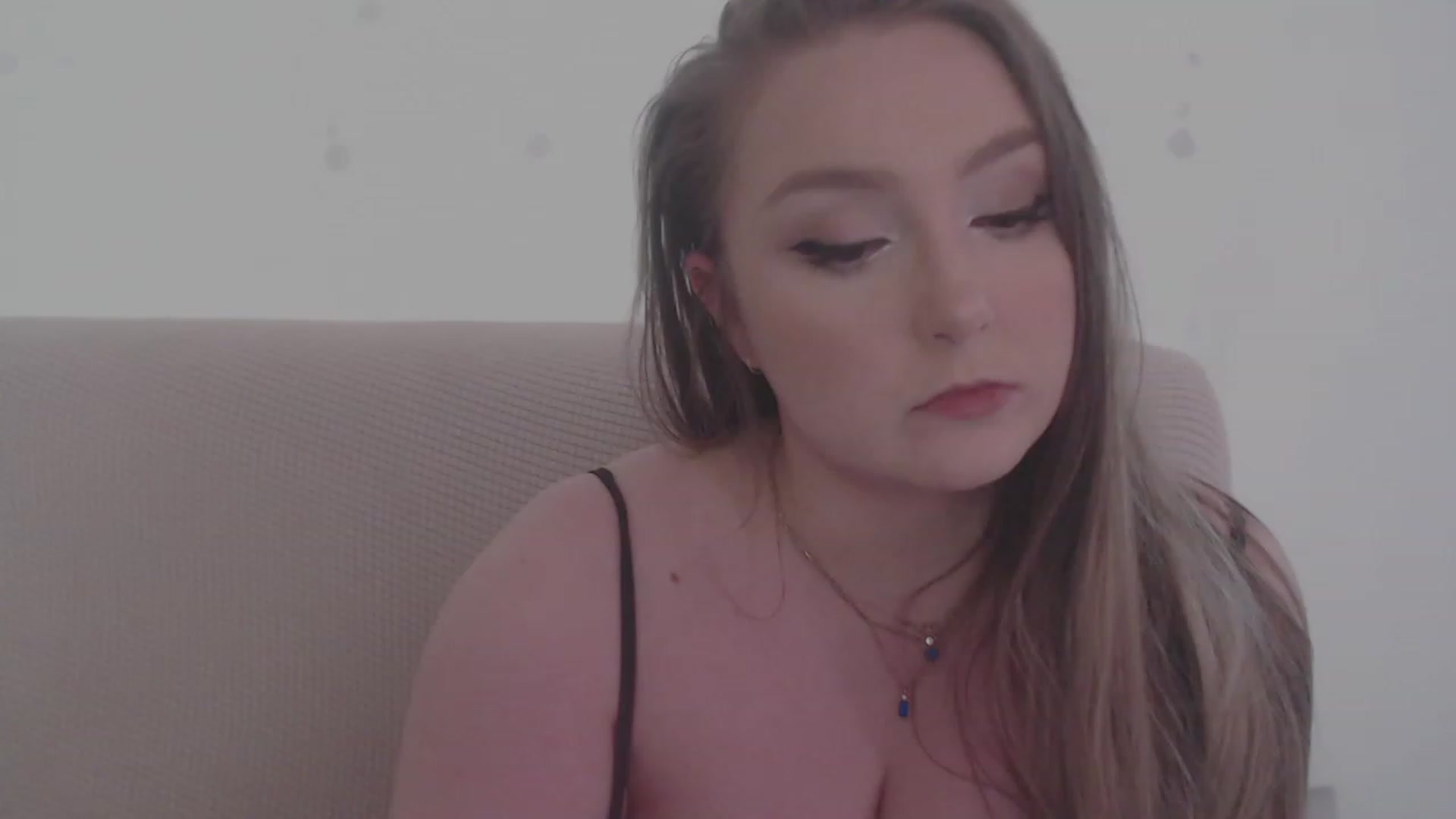 Gallery image thumbnail from LibbyxDoe's myfreecams stream on, 01/18/2024, 14:06 image 5 of 20