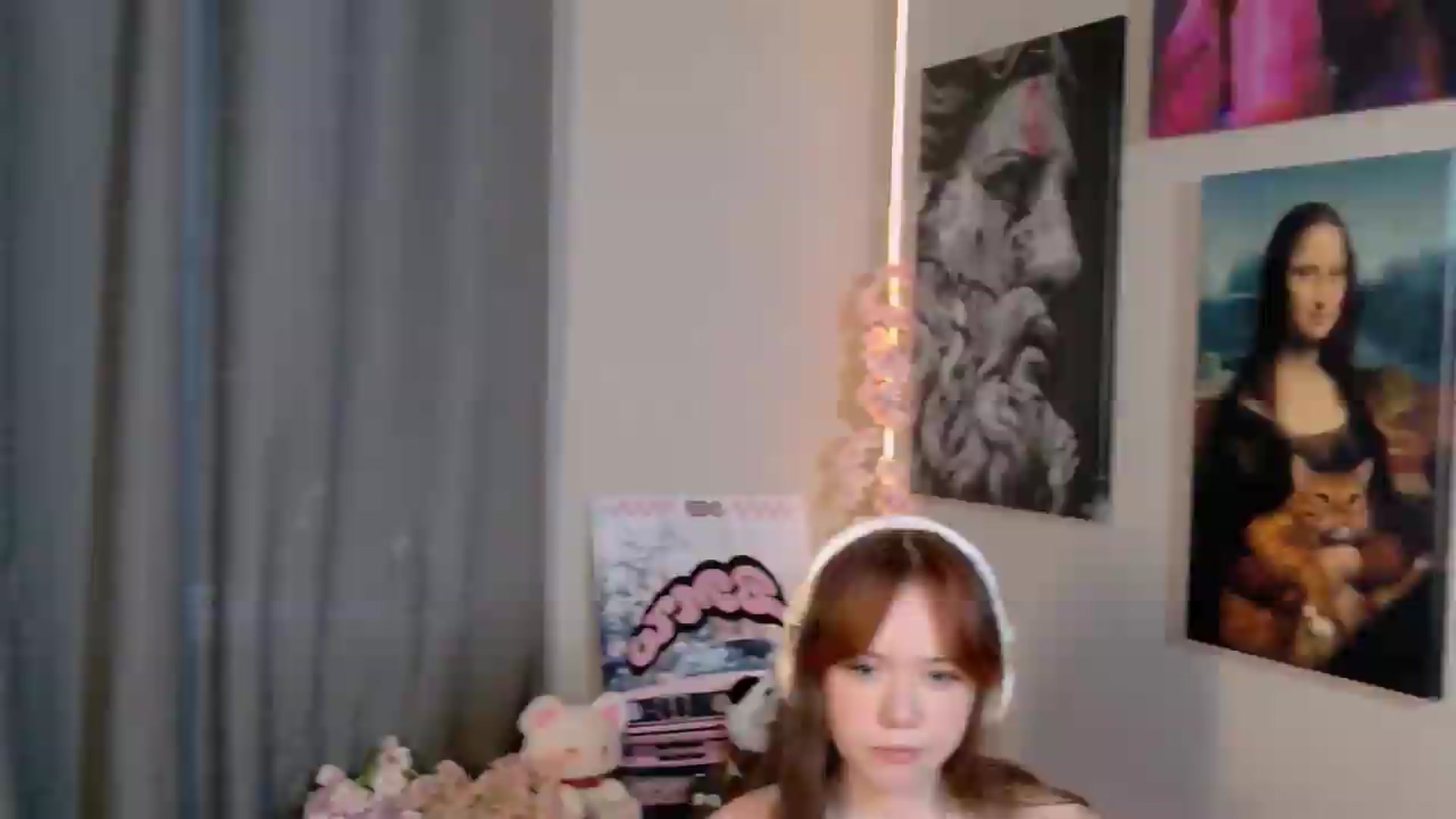 Gallery image thumbnail from Libellule's myfreecams stream on, 07/06/2026, 08:01 image 9 of 20