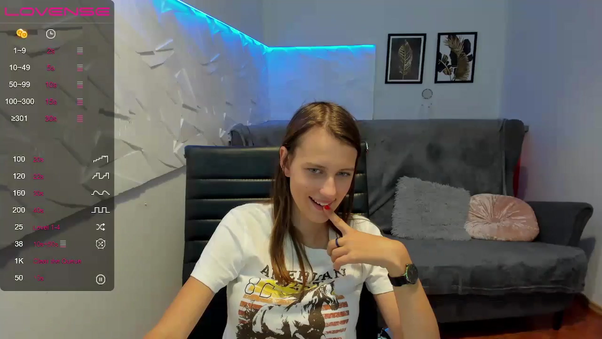 Gallery image thumbnail from Librarium's myfreecams stream on, 10/17/2024, 14:21 image 10 of 20