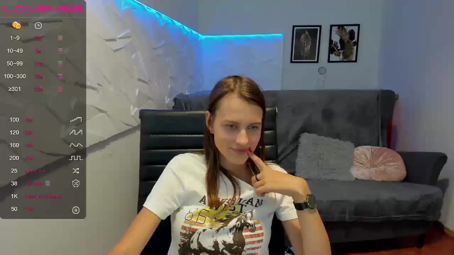 Gallery image thumbnail from Librarium's myfreecams stream on, 10/17/2024, 14:21 image 9 of 20