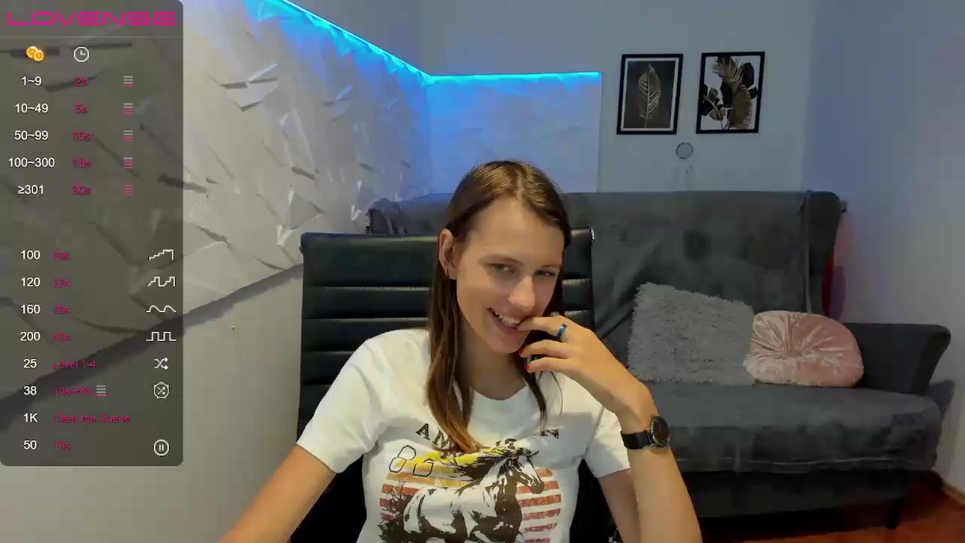 Gallery image thumbnail from Librarium's myfreecams stream on, 10/17/2024, 14:21 image 19 of 20