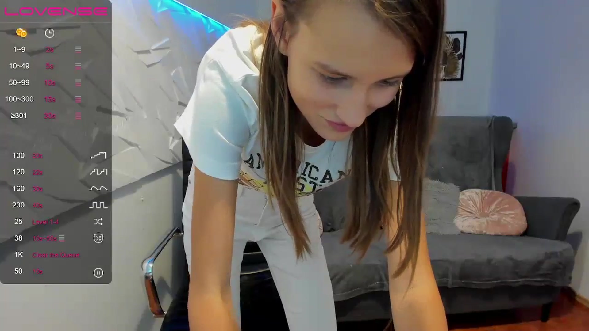 Gallery image thumbnail from Librarium's myfreecams stream on, 10/17/2024, 15:09 image 2 of 20