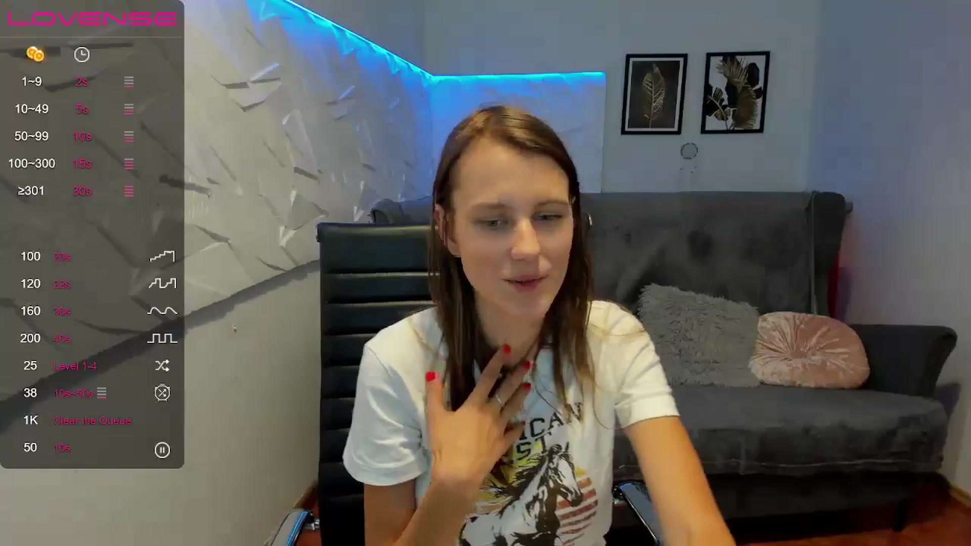 Gallery image thumbnail from Librarium's myfreecams stream on, 10/17/2024, 15:09 image 12 of 20