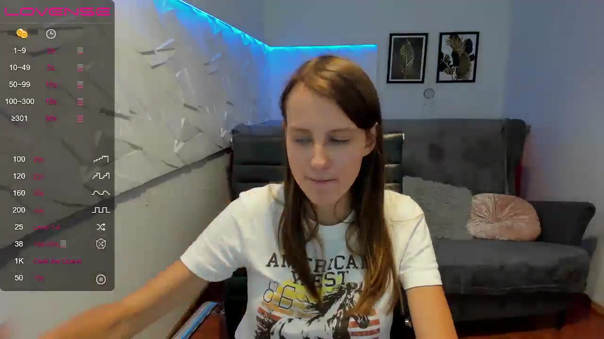 Gallery image thumbnail from Librarium's myfreecams stream on, 10/17/2024, 15:09 image 8 of 20