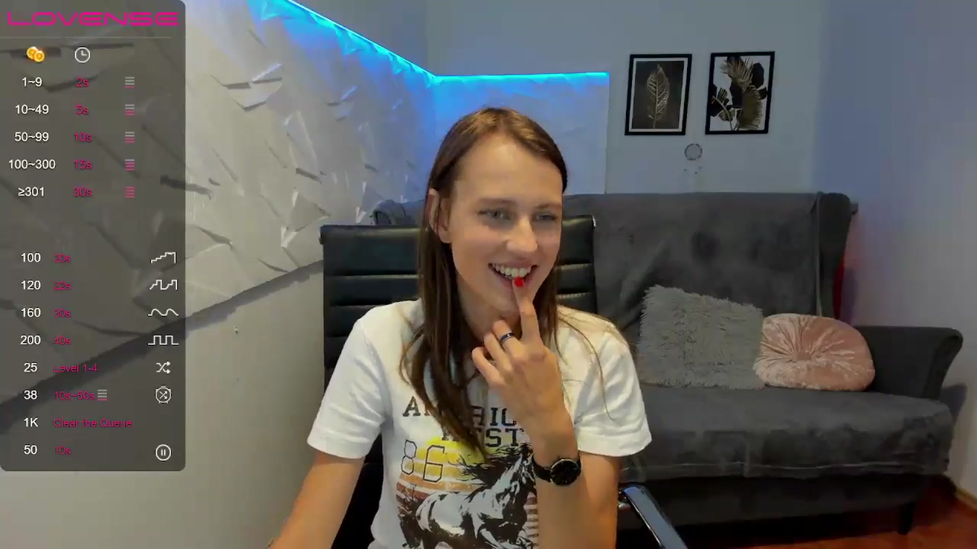 Gallery image thumbnail from Librarium's myfreecams stream on, 10/17/2024, 15:09 image 10 of 20