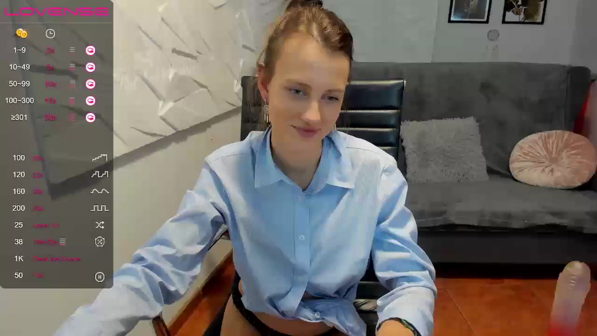 Gallery image thumbnail from Librarium's myfreecams stream on, 10/22/2024, 14:50 image 15 of 20