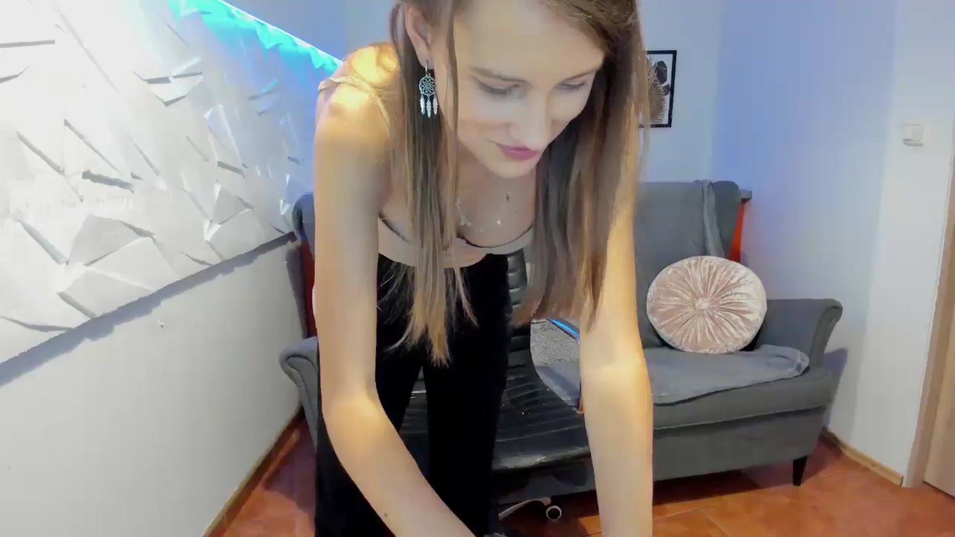 Gallery image thumbnail from Librarium's myfreecams stream on, 10/28/2024, 13:45 image 7 of 20
