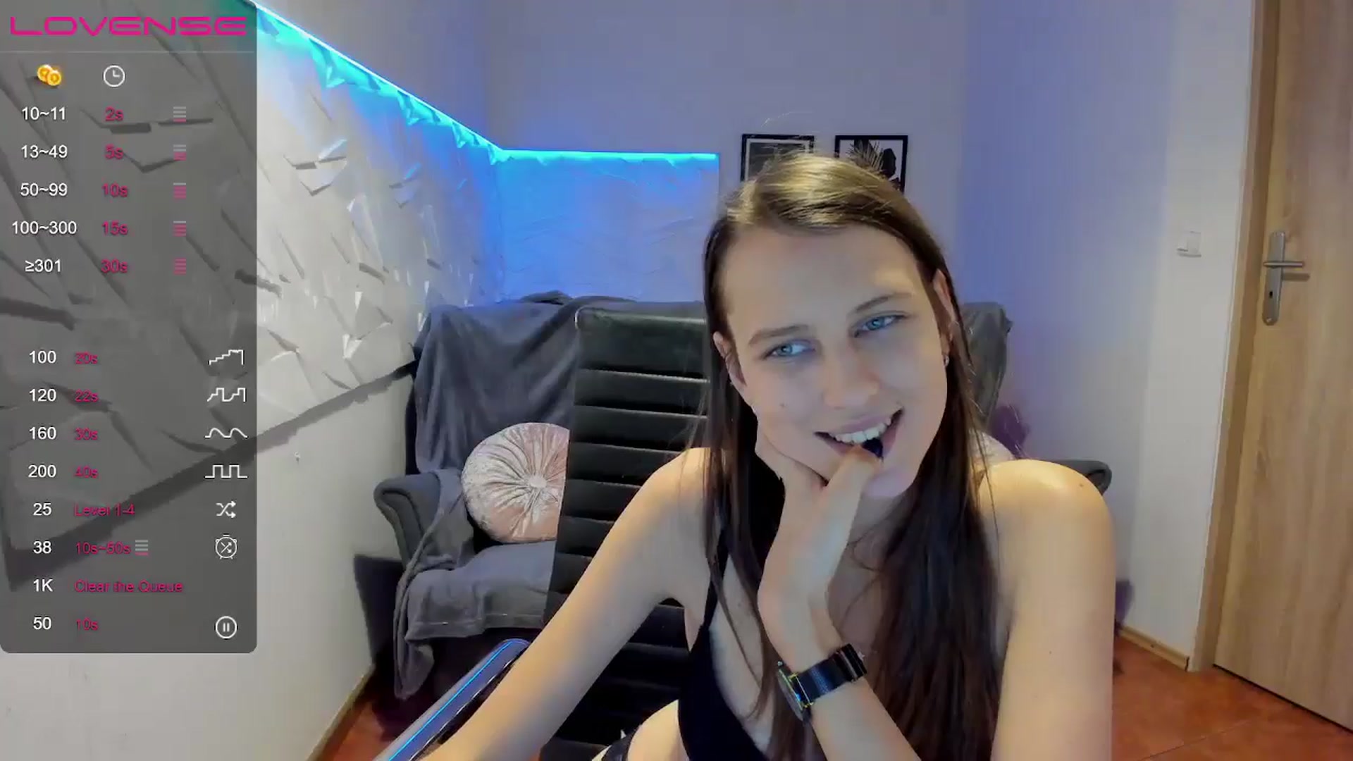 Gallery image thumbnail from Librarium's myfreecams stream on, 01/06/2025, 16:31 image 17 of 20