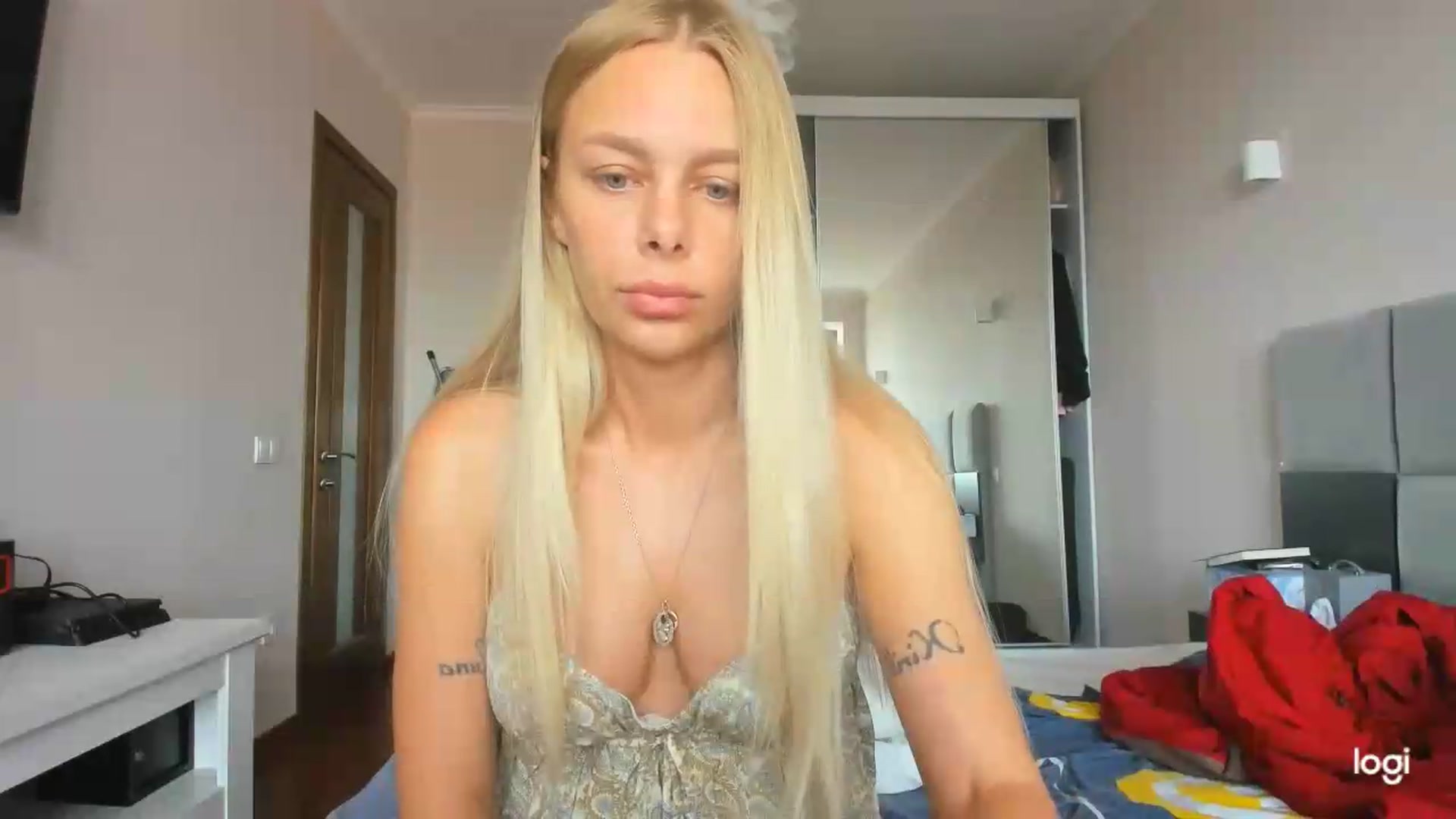 Gallery image thumbnail from Librarys_bb's myfreecams stream on, 07/18/2026, 09:58 image 8 of 20
