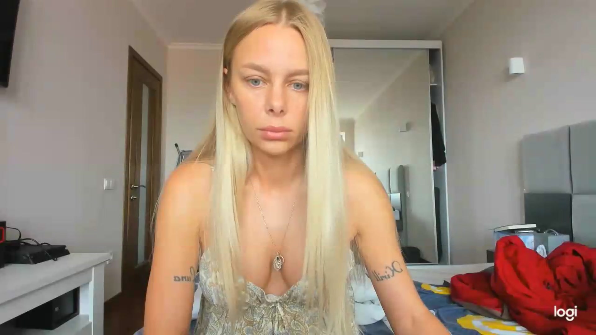 Gallery image thumbnail from Librarys_bb's myfreecams stream on, 07/18/2026, 09:58 image 7 of 20