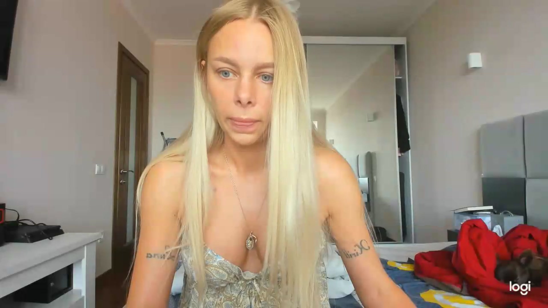 Gallery image thumbnail from Librarys_bb's myfreecams stream on, 07/18/2026, 09:58 image 4 of 20