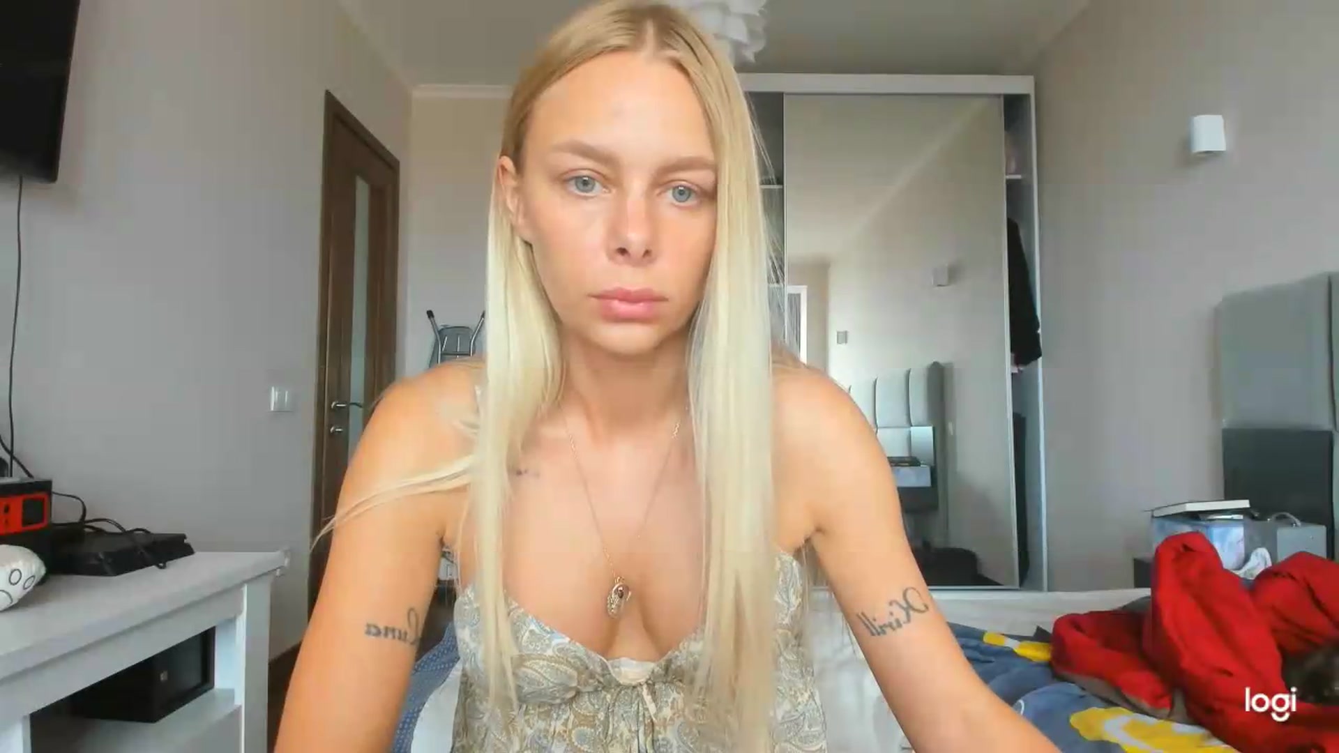 Gallery image thumbnail from Librarys_bb's myfreecams stream on, 07/18/2026, 11:41 image 17 of 20