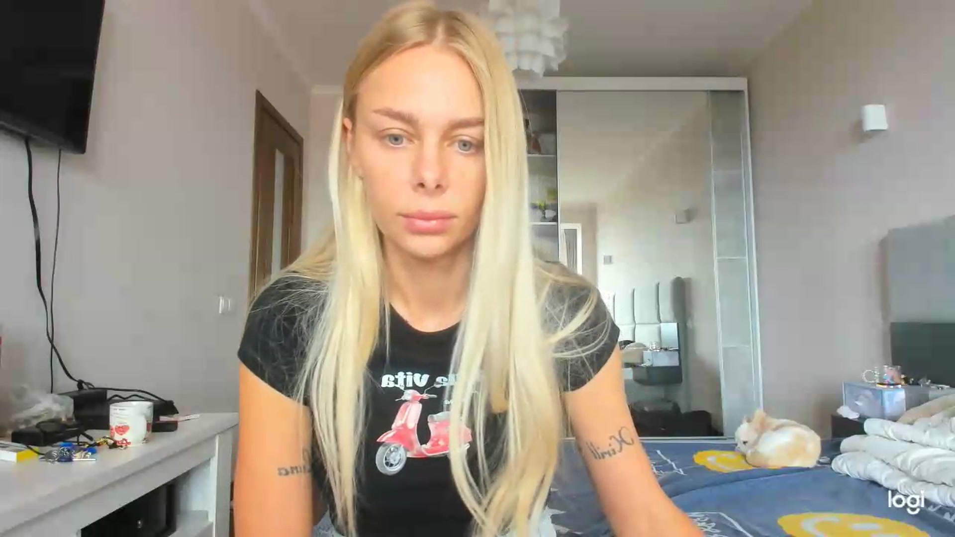 Gallery image thumbnail from Librarys_bb's myfreecams stream on, 07/24/2026, 09:38 image 20 of 20