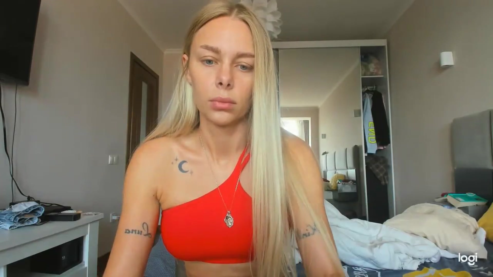 Gallery image thumbnail from Librarys_bb's myfreecams stream on, 07/28/2026, 11:24 image 9 of 20