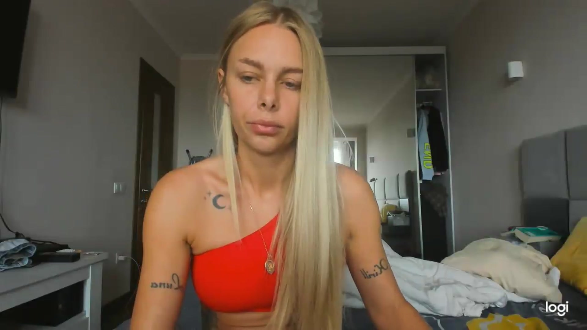 Gallery image thumbnail from Librarys_bb's myfreecams stream on, 07/28/2026, 11:24 image 3 of 20