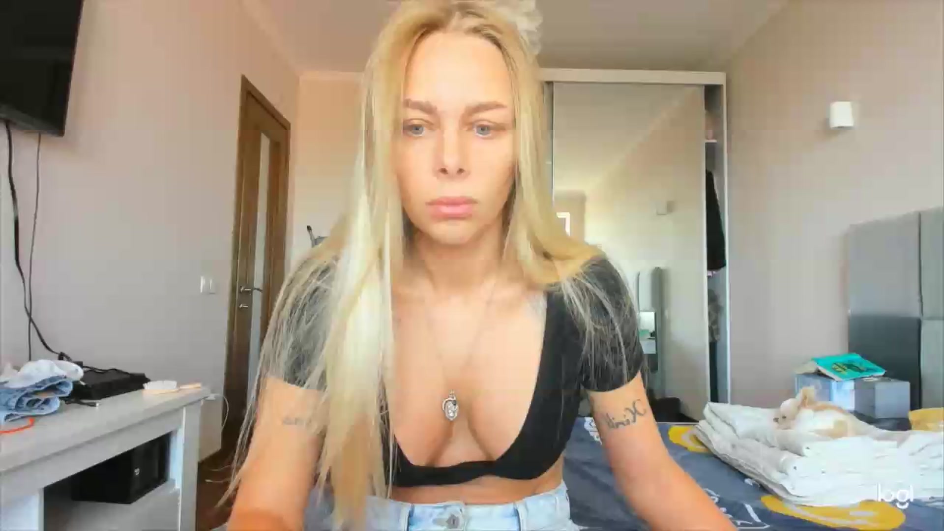 Gallery image thumbnail from Librarys_bb's myfreecams stream on, 07/29/2026, 10:08 image 1 of 20