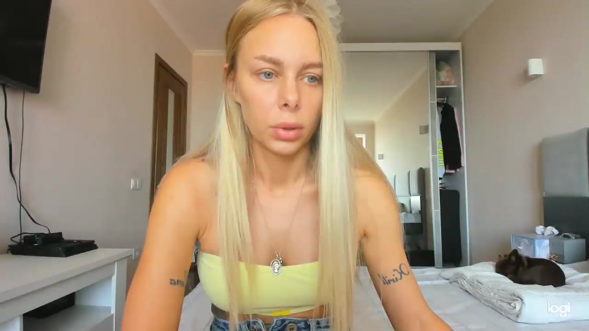 Gallery image thumbnail from Librarys_bb's myfreecams stream on, 08/02/2026, 09:04 image 3 of 20